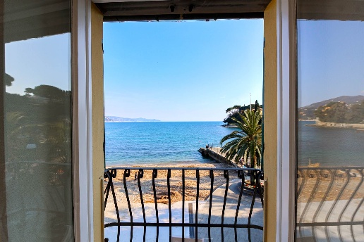 appartamento in affitto a Rapallo in zona San Michele di Pagana