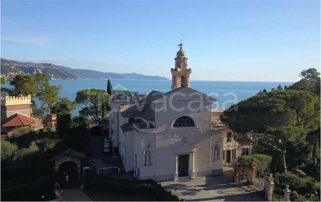 appartamento in affitto a Rapallo in zona San Michele di Pagana