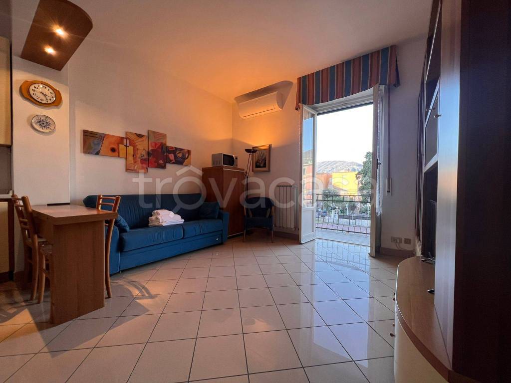 appartamento in affitto a Rapallo in zona San Michele di Pagana