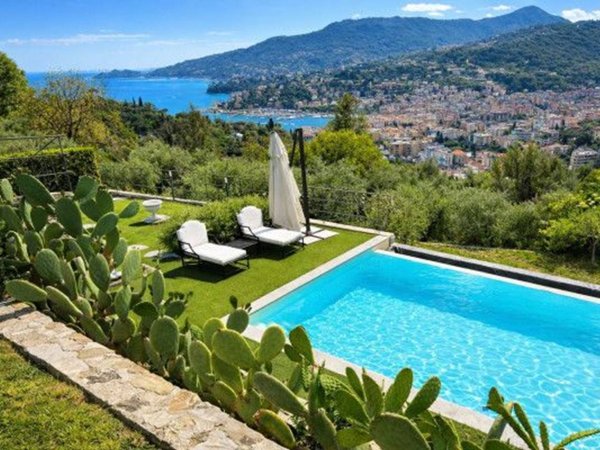 casa indipendente in affitto a Rapallo in zona San Pietro di Novella