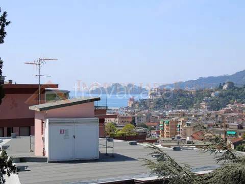 appartamento in affitto a Rapallo in zona San Pietro di Novella