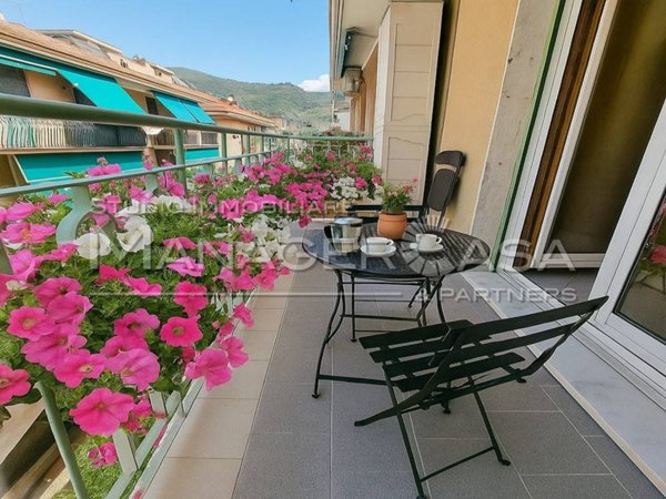 appartamento in affitto a Rapallo in zona Santa Maria del Campo