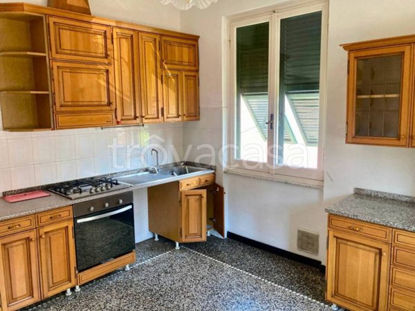 appartamento in affitto a Recco