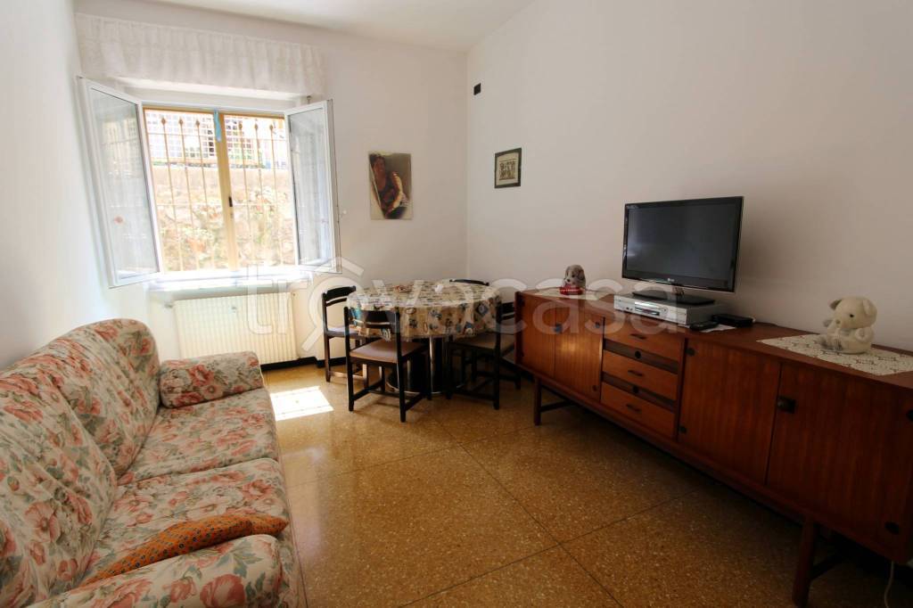 appartamento in affitto a Recco