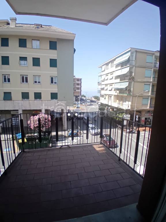 appartamento in affitto a Recco