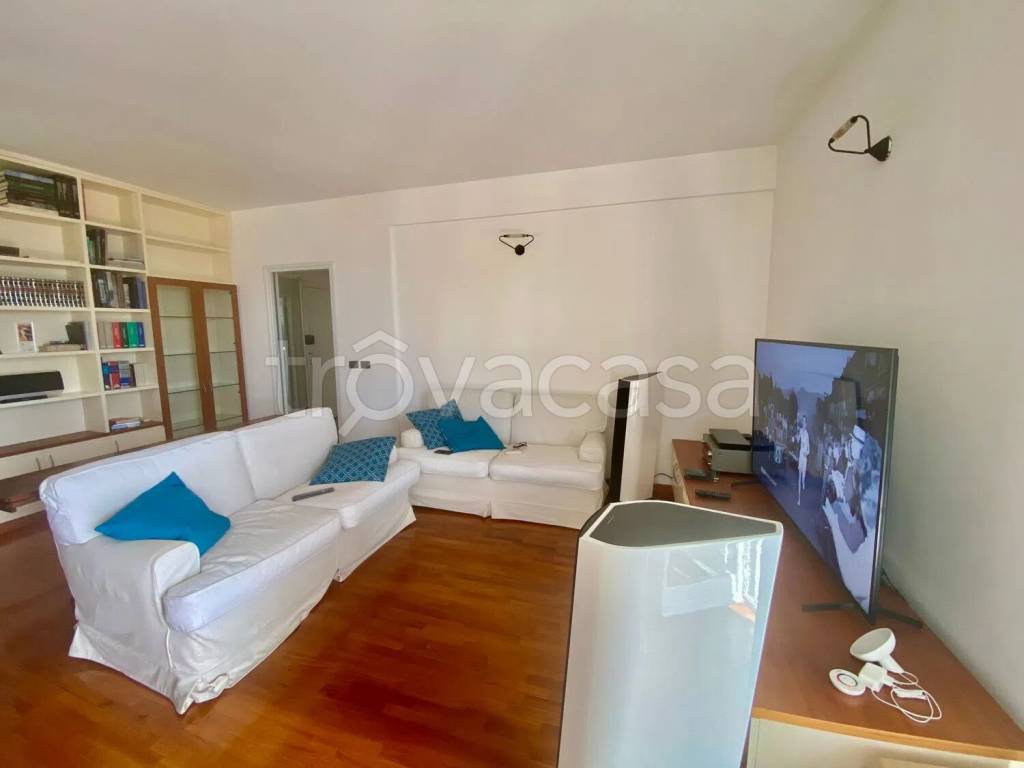 appartamento in affitto a Recco