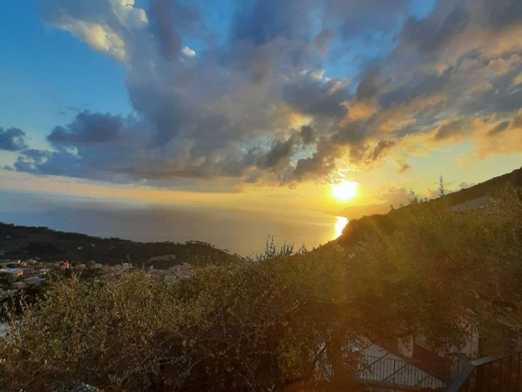 appartamento in affitto a Recco in zona Polanesi