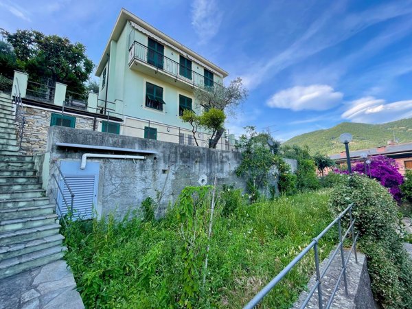 appartamento in affitto a Recco in zona Megli