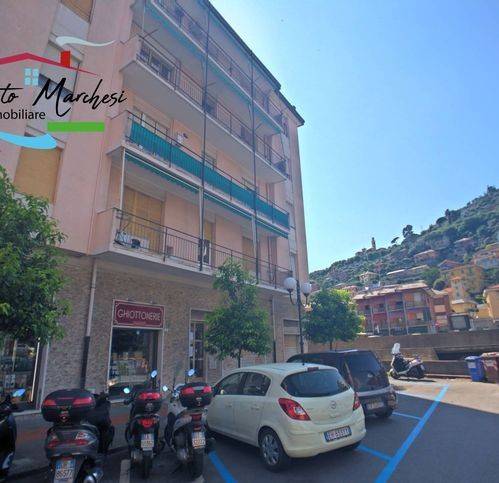 appartamento in affitto a Recco