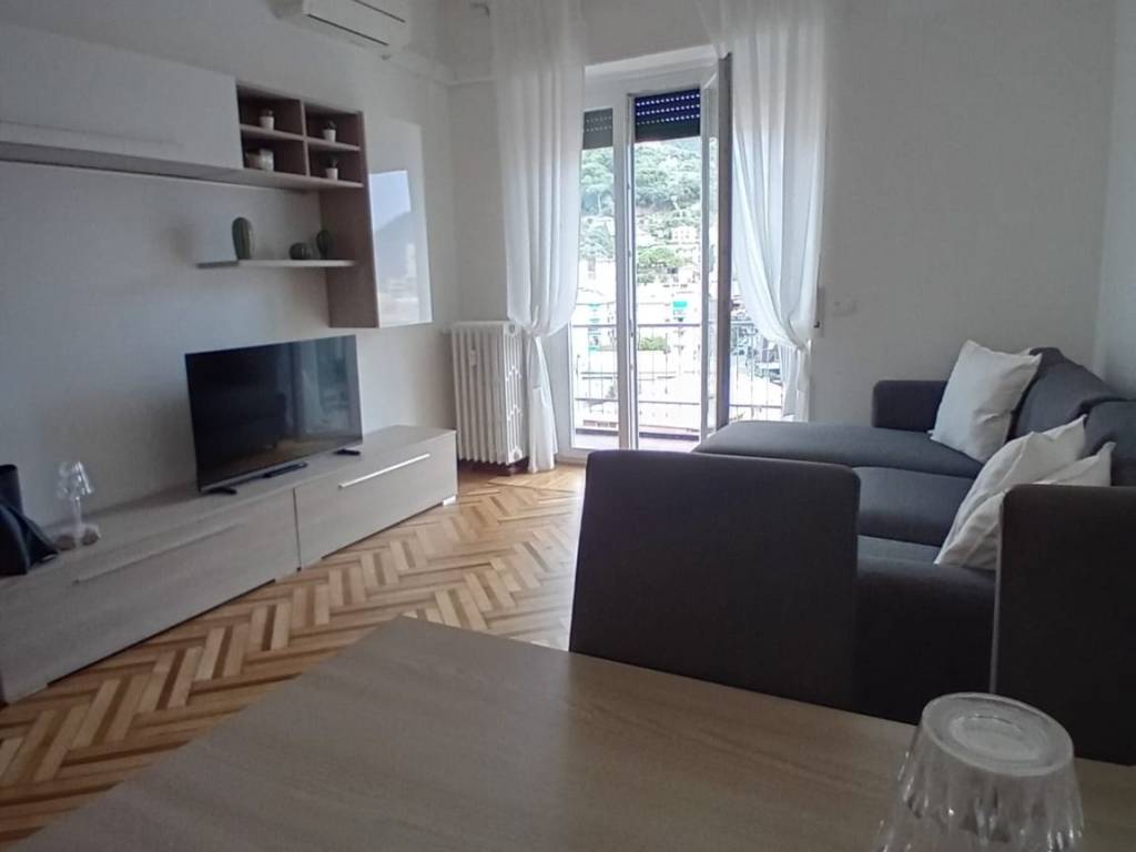 appartamento in affitto a Recco