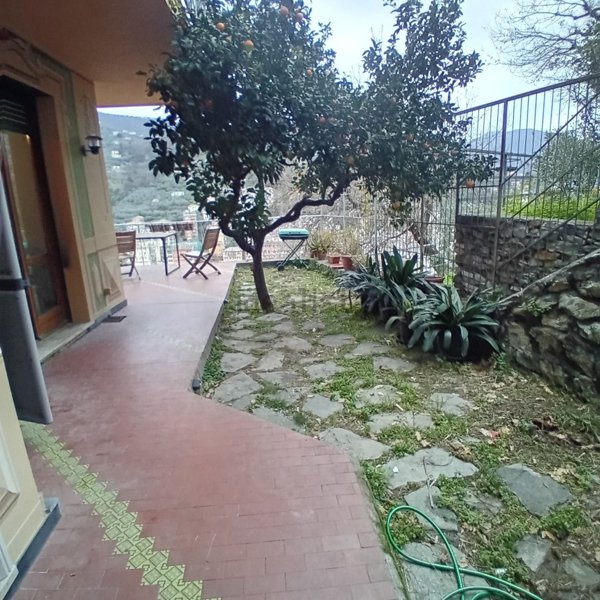 appartamento in affitto a Recco in zona Megli