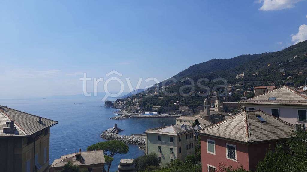 appartamento in affitto a Recco