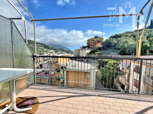appartamento in affitto a Recco in zona Megli