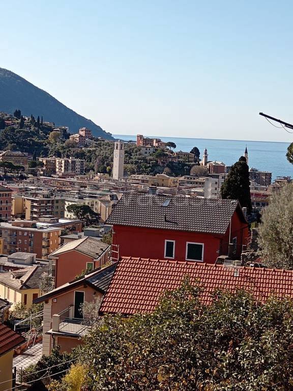 appartamento in affitto a Recco in zona Megli