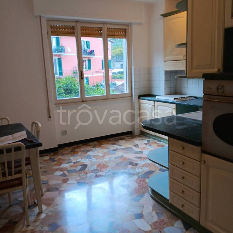 appartamento in affitto a Recco in zona Megli