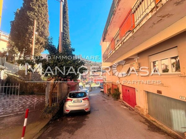 locale commerciale in affitto a Recco in zona Megli