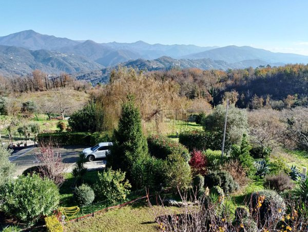 appartamento in affitto a San Colombano Certenoli