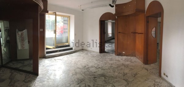 locale commerciale in affitto a Santa Margherita Ligure