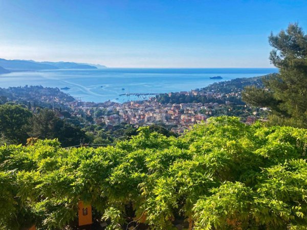 casa indipendente a Santa Margherita Ligure in zona San Lorenzo della Costa