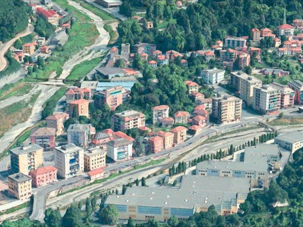 ufficio in affitto a Sant'Olcese in zona Manesseno