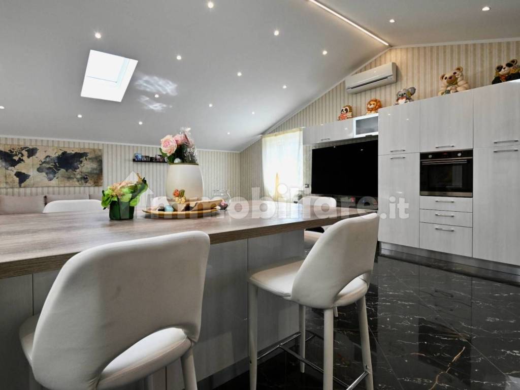 appartamento in affitto a Sant'Olcese in zona Manesseno