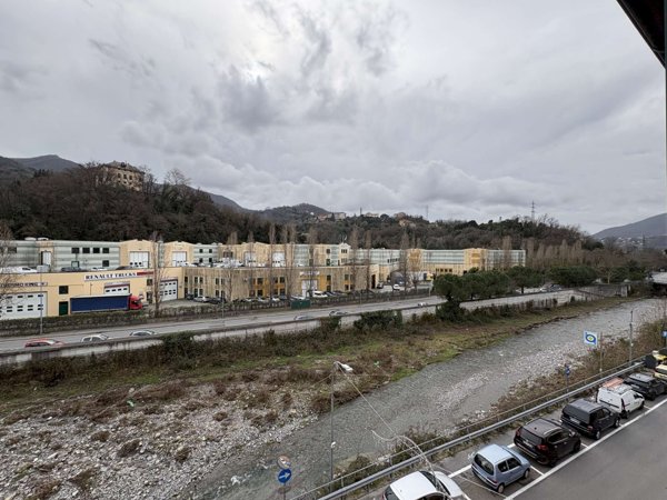 appartamento in affitto a Sant'Olcese in zona Manesseno
