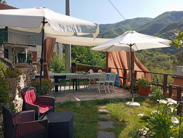 appartamento in affitto a Sant'Olcese