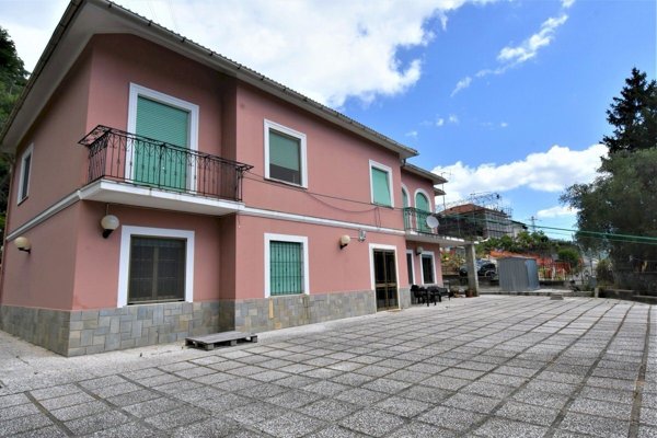 casa indipendente in affitto a Serra Riccò in zona San Cipriano