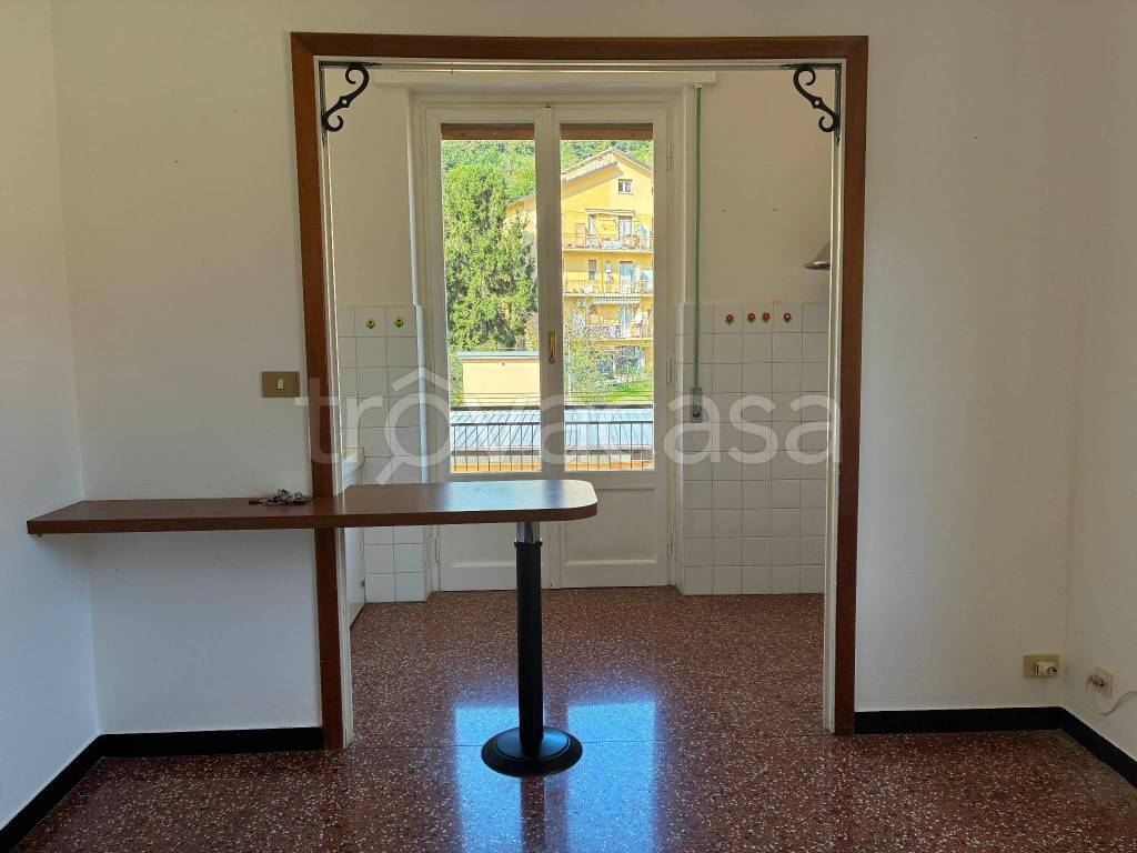 appartamento in affitto a Serra Riccò in zona Pedemonte