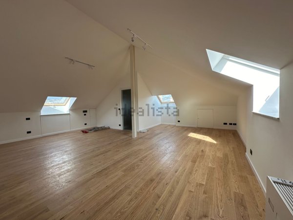 appartamento in affitto a Serra Riccò in zona Serra