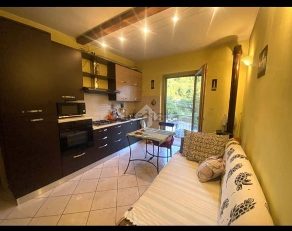 appartamento in affitto a Serra Riccò in zona Serra