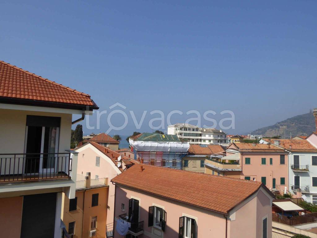 appartamento in affitto a Sestri Levante