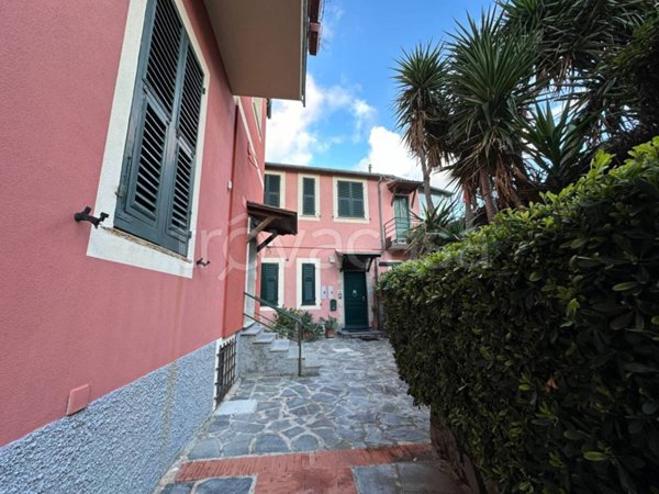 appartamento in affitto a Sestri Levante