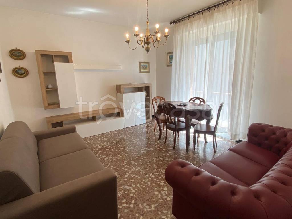 appartamento in affitto a Sestri Levante