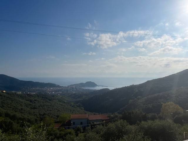casa indipendente in affitto a Sestri Levante in zona San Bernardo