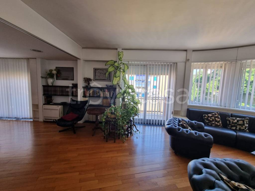 appartamento in affitto a Sestri Levante