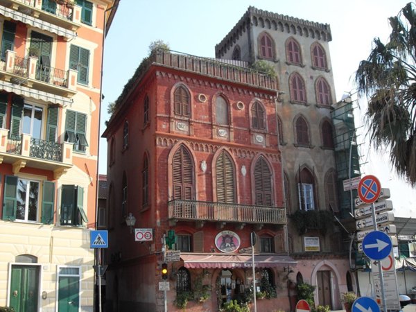 pentavano in affitto a Sestri Levante