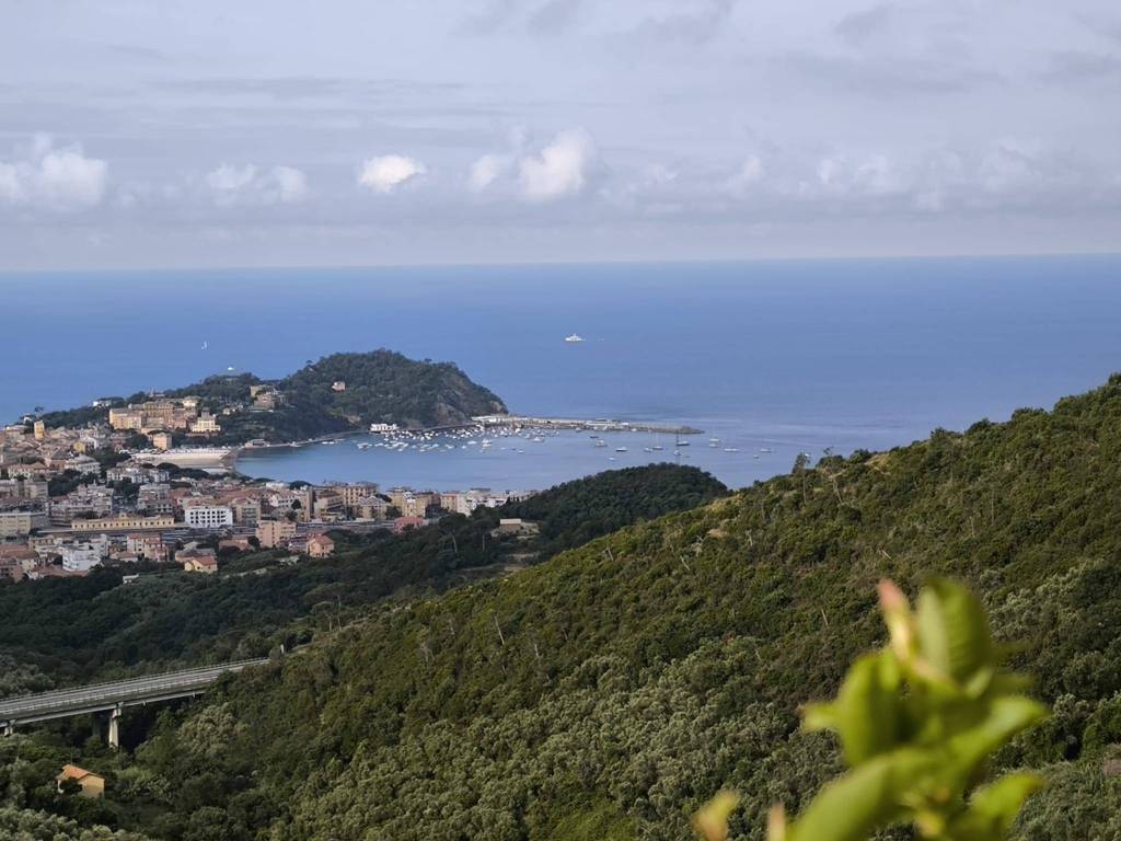 casa indipendente in affitto a Sestri Levante in zona San Bernardo