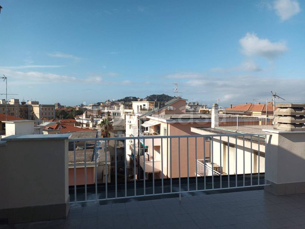 appartamento in affitto a Sestri Levante