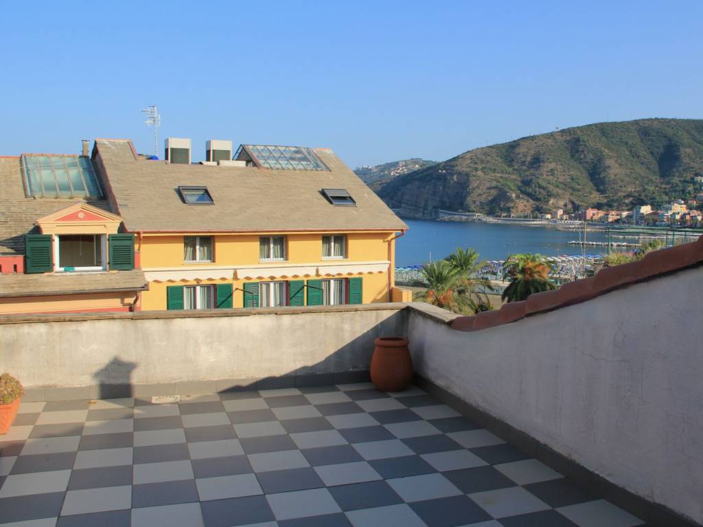 appartamento in affitto a Sestri Levante