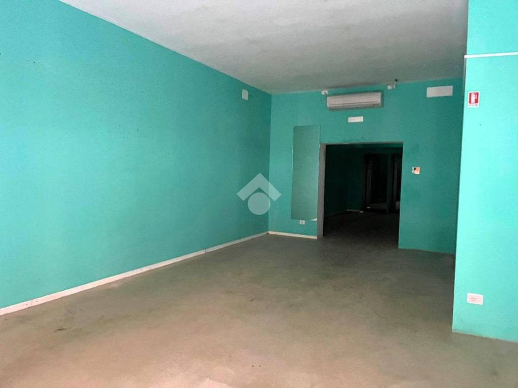 negozio in affitto a Sestri Levante