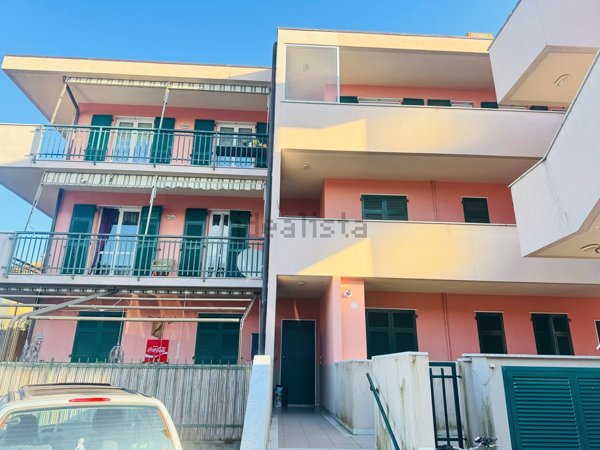 appartamento in affitto a Sestri Levante in zona Santa Vittoria di Libiola