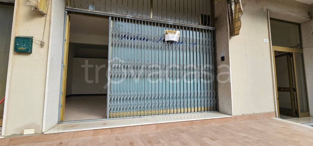 negozio in affitto a Sestri Levante