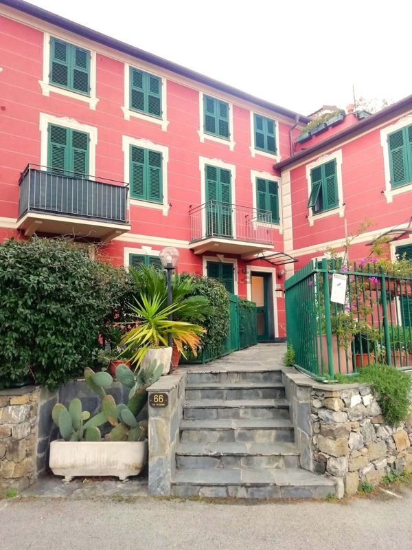 appartamento in affitto a Sestri Levante in zona Riva Trigoso