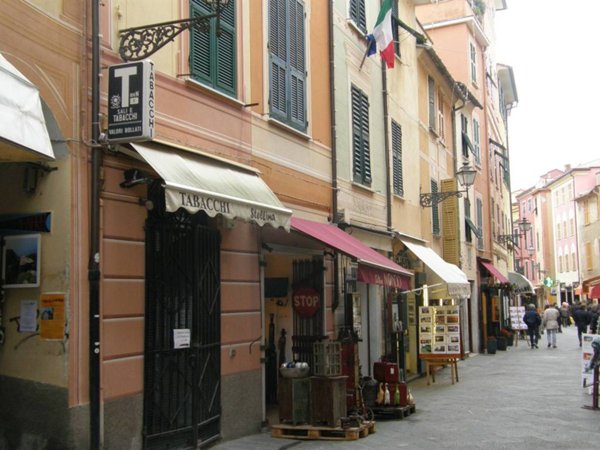 negozio in affitto a Sestri Levante