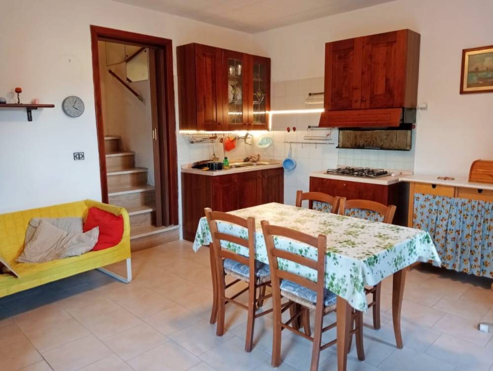 casa indipendente in affitto ad Ameglia