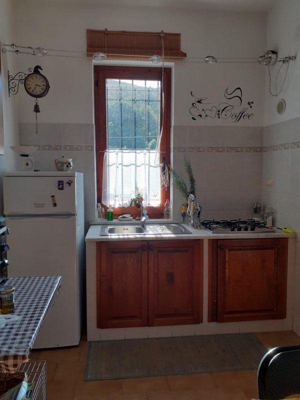casa indipendente in affitto ad Ameglia in zona Bocca di Magra