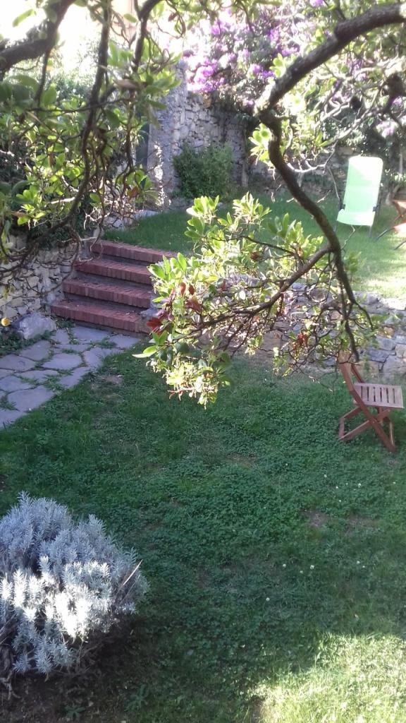 appartamento in affitto ad Ameglia in zona Montemarcello