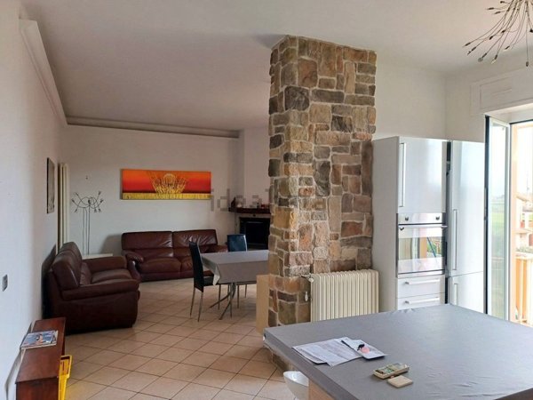 appartamento in affitto ad Ameglia