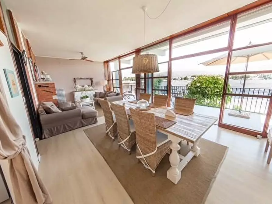 casa indipendente in affitto ad Ameglia